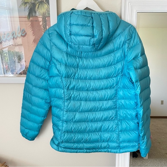 L.L. Bean Ultralight 850 Down Aqua Puffer Hooded Jacket Coat Women’s Medium Reg - Picture 13 of 13